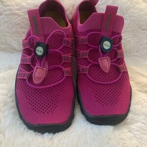 Saguaro Water Shoes Pink Girls Size 4 Youth Hiking Adventure